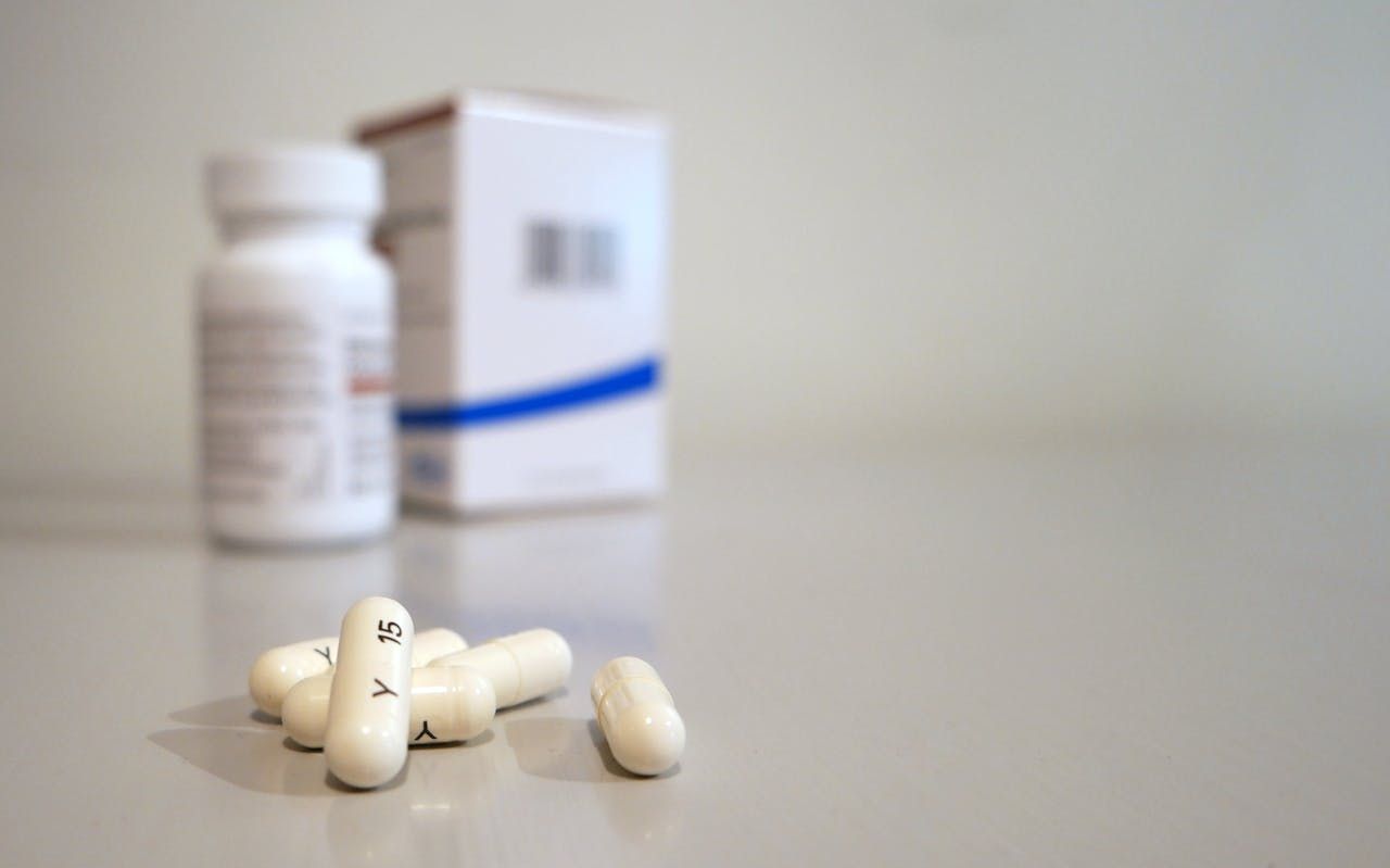How to stay compliant when prescribing controlled drugs privately